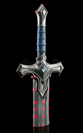 Lot # 48: Alliance Knight VFX Half Sword - 2