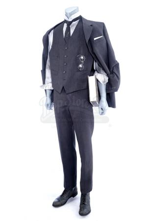 Lot # 10: THE HOUSE WITH A CLOCK IN ITS WALLS - Isaac Izard's (Kyle MacLachlan) Magic Explosion Costume - 3