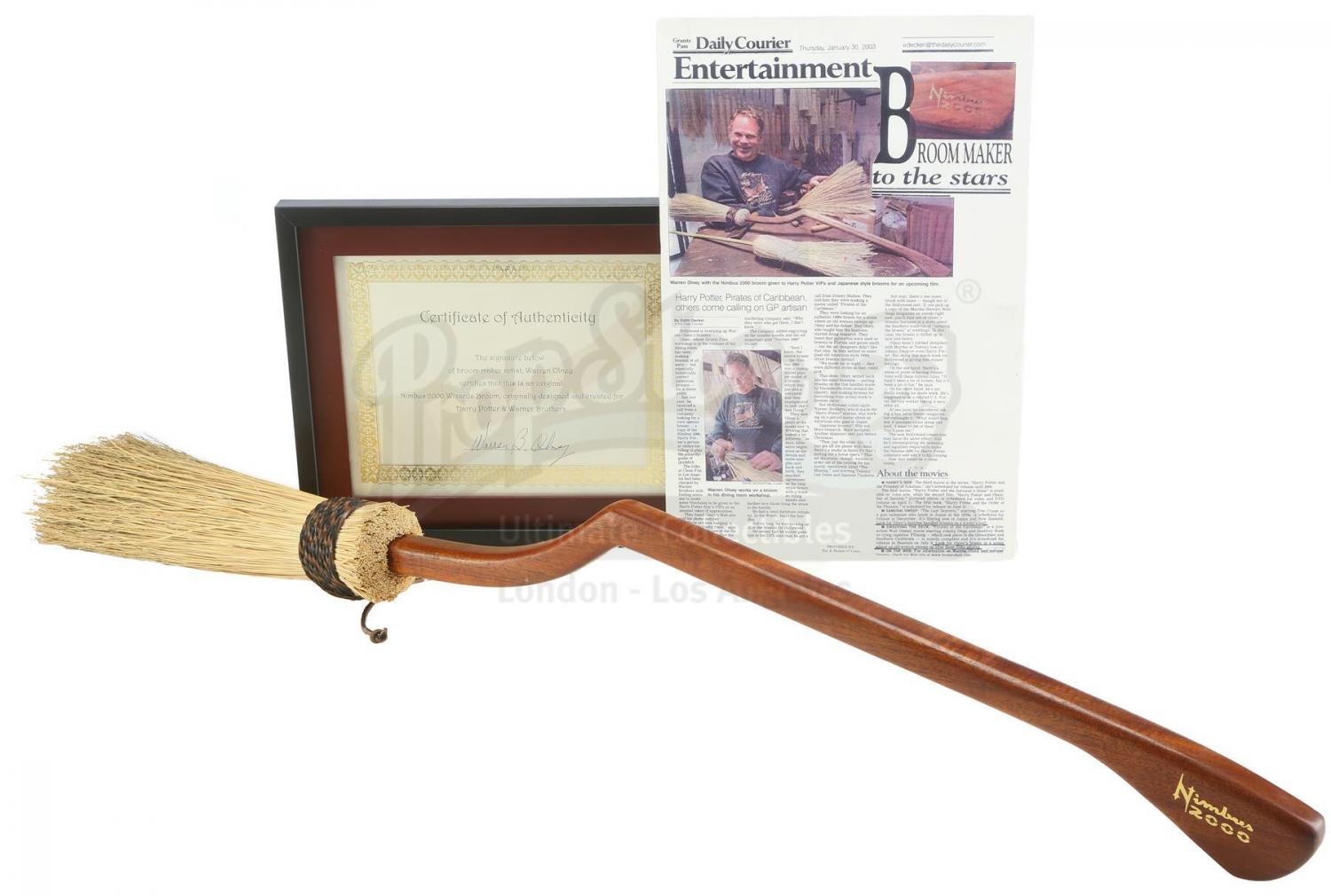 Lot #322 - HARRY POTTER AND THE SORCERER'S STONE (2001) - Senior Executive Nimbus  2000 Crew Gift