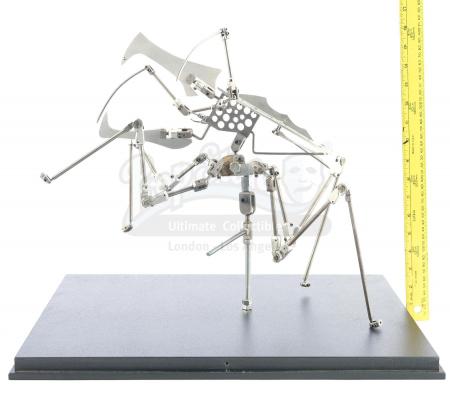Lot #764 - STARSHIP TROOPERS (1997) - Phil Tippett Collection: Warrior Bug Stop-Motion Training Puppet - 10