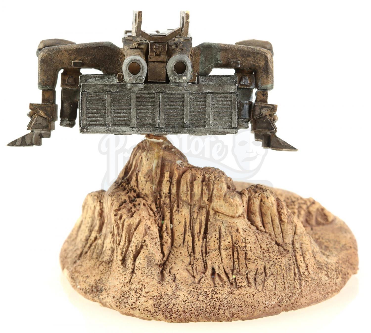 Lot #771 - STARSHIP TROOPERS (1997) - Dropship Maquette - 4