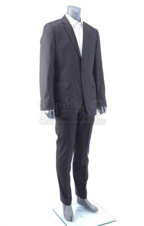 Lot # 21: THE HAUNTING OF HILL HOUSE - Steven Crain's Suit for Nell's Funeral Costume Components - 2