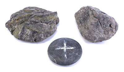Lot # 3: Netflix's A Series of Unfortunate Events (TV Series) - Violet's Rocks and Skipping Stone