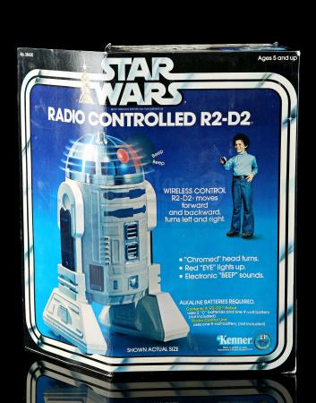 Lot # 10 - Radio-Controlled R2-D2 - Sealed [Kazanjian Collection] - 4